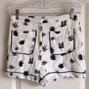 Topshop size 4 shorts with cactus design fully lined